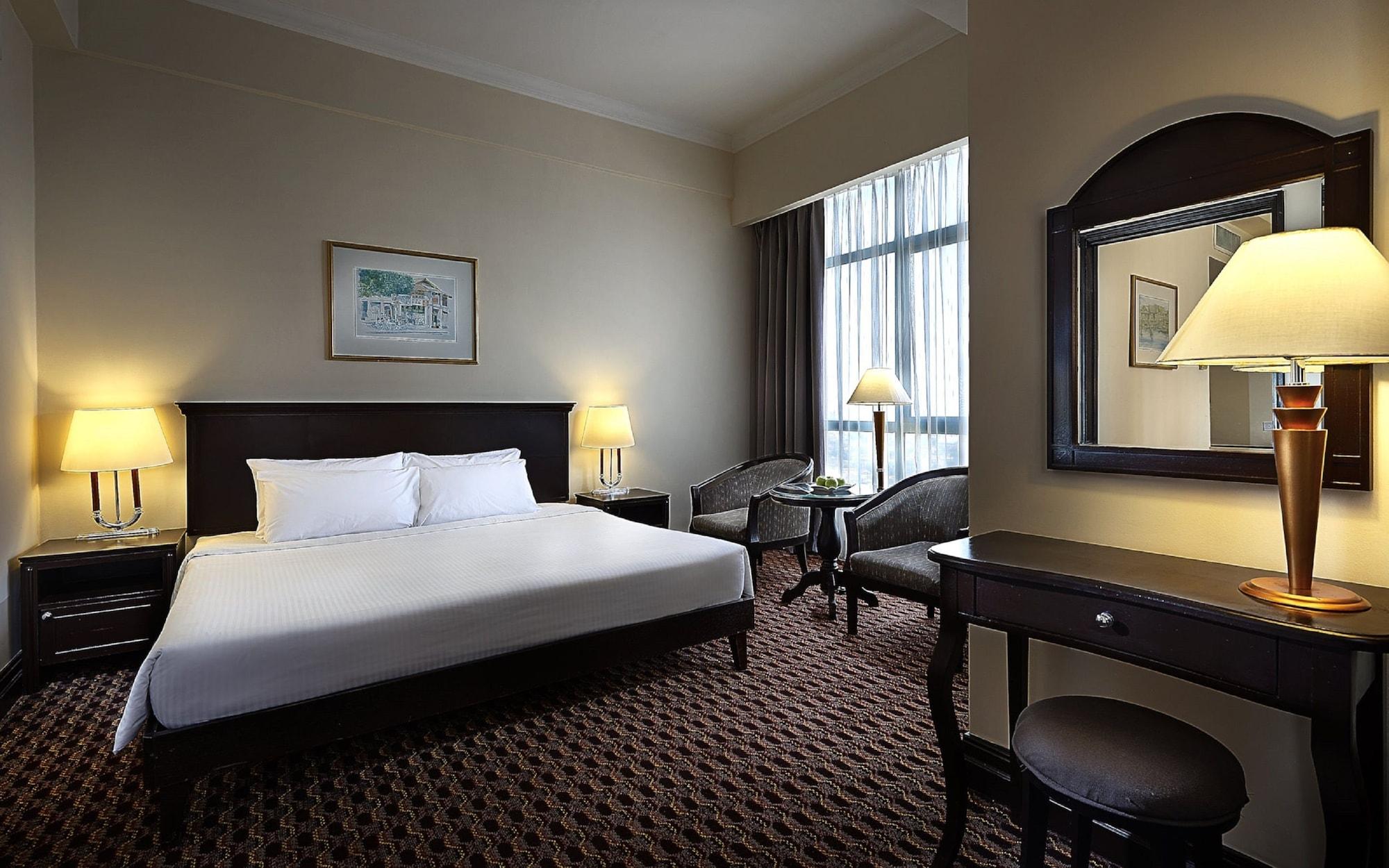 Hotel Berjaya Penang 4*