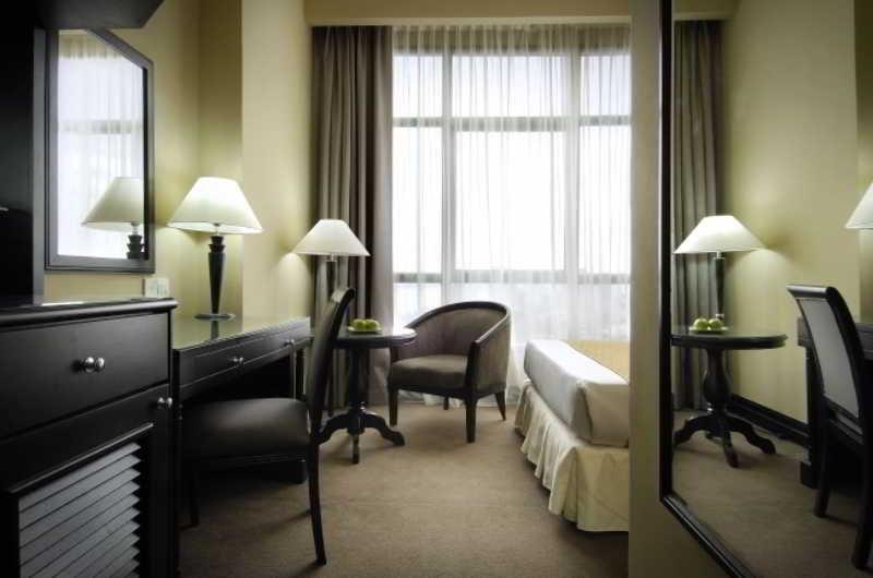Berjaya Penang Hotel 4*